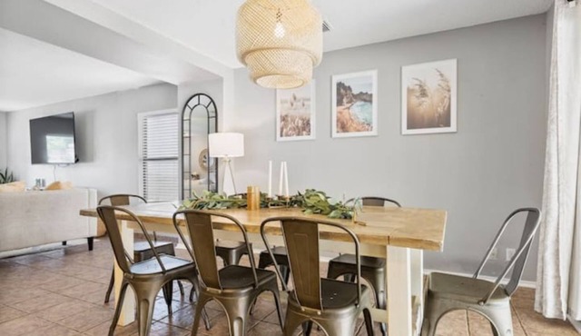Large 3 bedroom home with game room