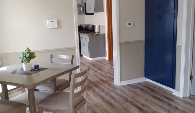 Large 3-bedroom house in charming Bay City with WiFi, AC. Enjoyable getaway