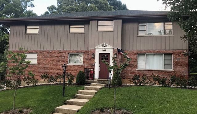 Large 3 BR On Quiet Street. Perfect For Families!