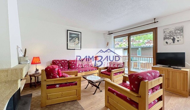 Large 3 room apartment in the resort center