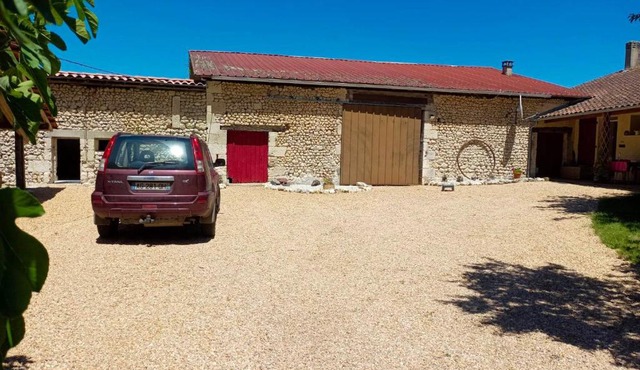 Large 4 bed house in the Dordogne