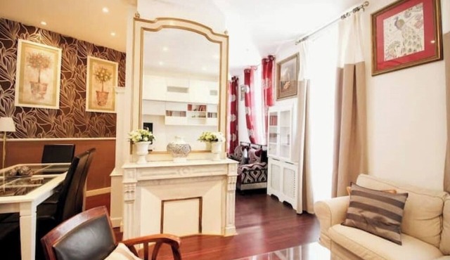 Large 4-room apartment