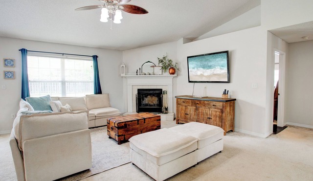 Large 5-BDR/3B Family Getaway Sleeps 11 - Day Trip to Destin, Fort Walton Beach