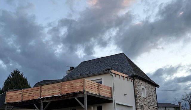 Large 5-bedroom house in the countryside ideal for families with jacuzzi