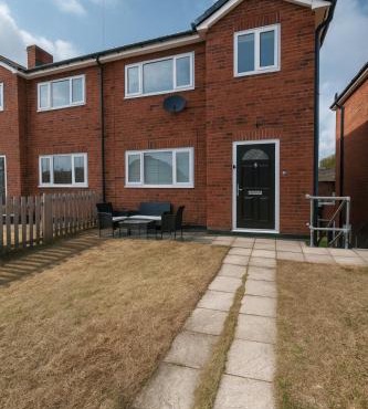 Large 5BDR Townhouse Sleeps 12 Near City Free Parking