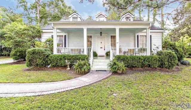 Large 5BR House
