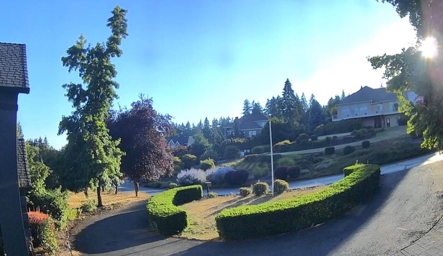 Large 7-bd house with 20’ Ceilings Jacuzzi Dry Sauna Wifi Vineyard Valley Views