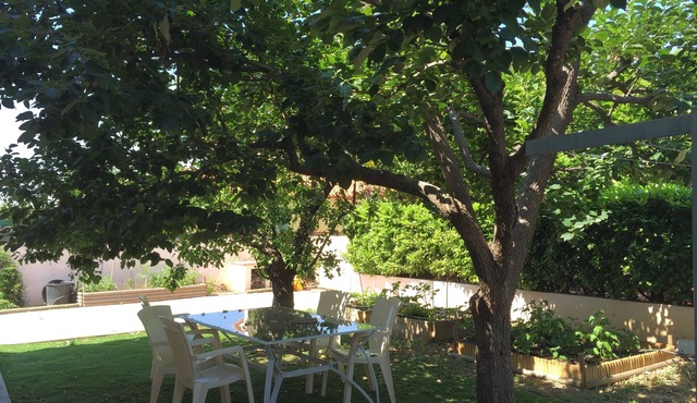 Large air-conditioned villa for summer