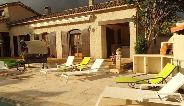 Large and beautiful character villa located in peace and nature