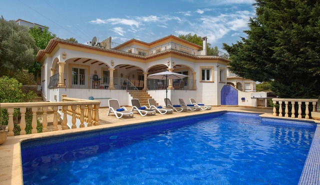 Large and comfortable villa in Javea, Costa Blanca, Spain with private pool for 8 persons