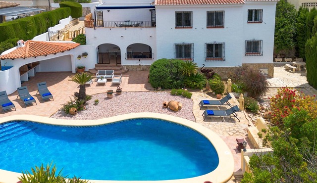 Large and comfortable villa in Javea, on the Costa Blanca, Spain with private pool for 6 persons