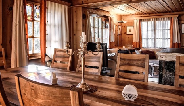 Large and unique Flöka Hus