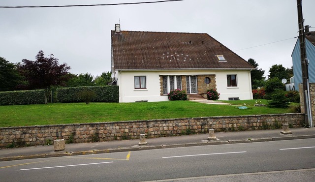 Large apartment of 80 m2 with large plot, near sea, beaches, dunes, forest