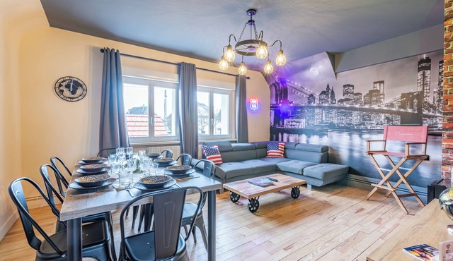 Large apartment for 8 people, Sauna & SPA bath, travel around the world