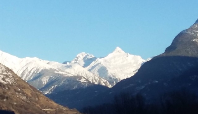 Large apartment in the agricultural area of Visp