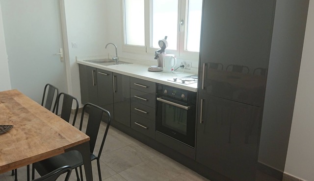 Large apartment in the Bellecombe district. Near Part Dieu train station.