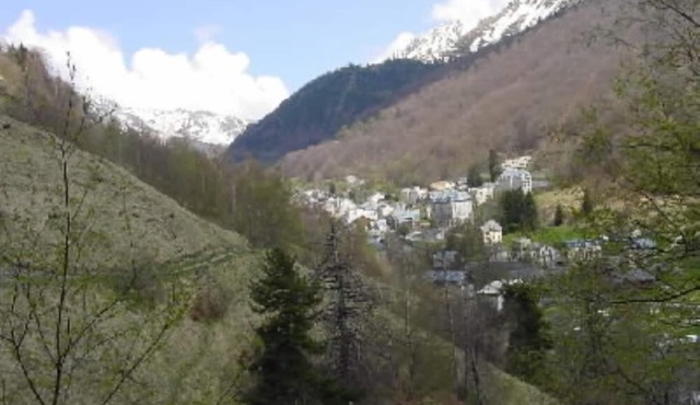 Large apartment in the Hélios residence