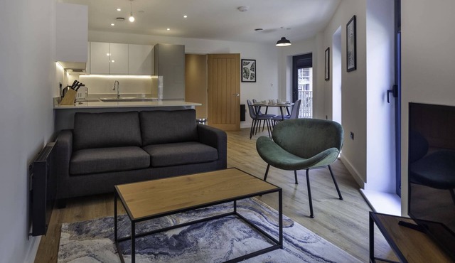 Large Balcony | 2BR, 3 Storey near Central Ashford