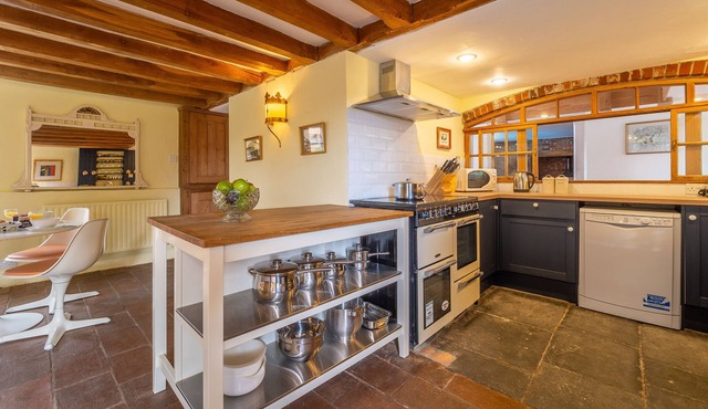 Large barn conversion in a rural stud with a swimming pool - The Old Barn