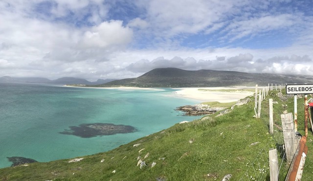 Large beachside property in stunning West Harris: great for family/friend groups