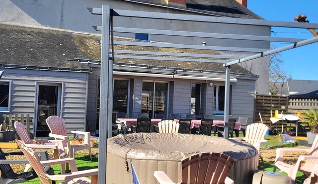 Large Beau Clair gîte multi-games summer spa