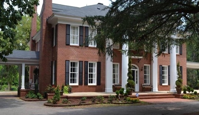 Large Beautiful Estate Home
