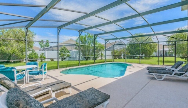 Large Beautiful Golf Home. 2513. Pets considered