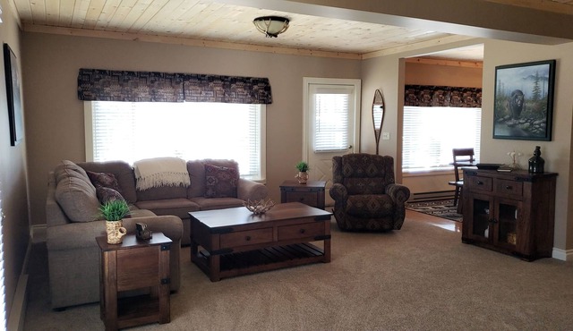 Large Beautiful Home in Heart of Lake Placid