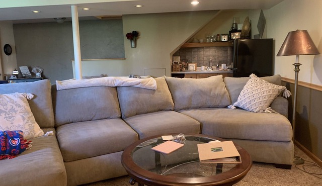 Large, Beautiful, bright, suite. Near Naval Base & 6 Flags