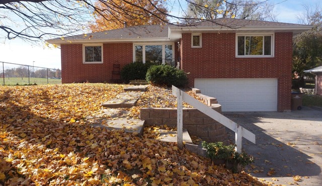 Large Brick Ranch Home with a 3 BR Option to Rent on Quiet, Private, Deadend St.