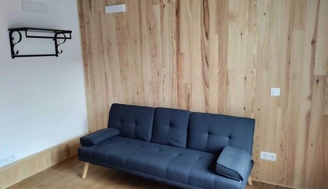 Large, bright, fully-equipped 3-room apartment