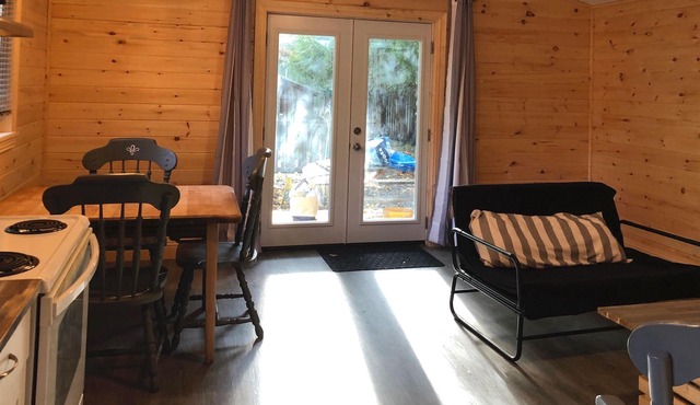 Large Cabin Centrally Located in Beautiful Bayfield!