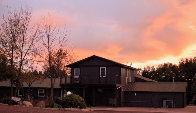 Large Cabin Retreat | Games, Nature & Fire-pit