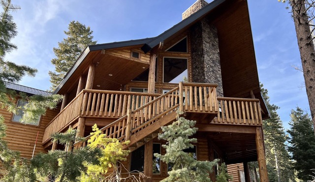 Large Cabin for Family & Friends to Enjoy - Close to many outdoor activities