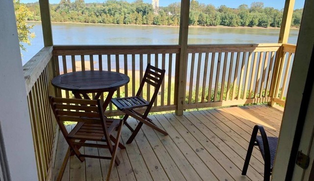 Large Cabin with Stunning View - Fire Pit, Relax & Unwind
