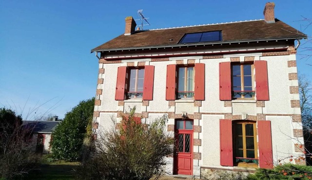 Large charming house in the country - 2h from Paris - Near the Loire castles