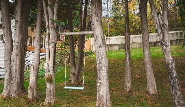 Large chalet with great views over the Saguenay Fjord.