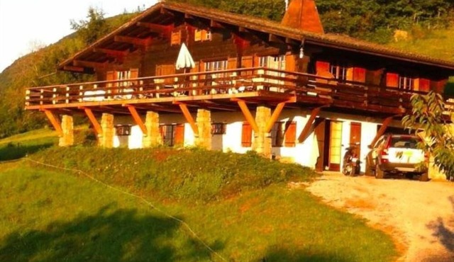 Large chalet, with stunning lake view, near Evian-les-Bains
