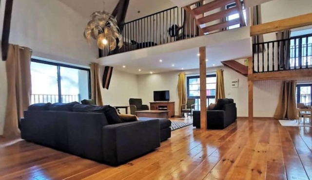 Large, charming family home in the beautiful Auvergne village of Blesle