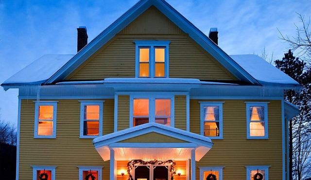 Large, Charming Home Next To America's Historic Beaverkill Trout Stream.