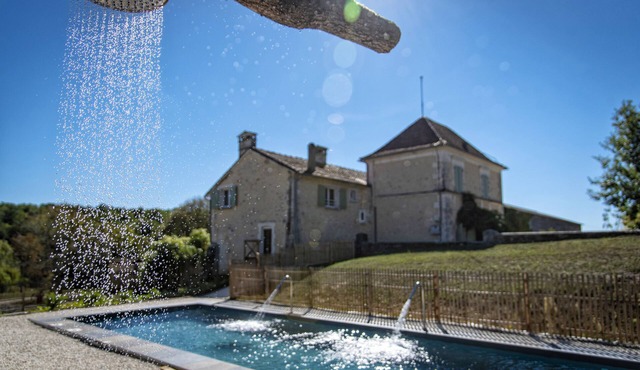 Large Chic House (4/9) Quiet on 40 Ha Nature Horses Heated Pool Pond