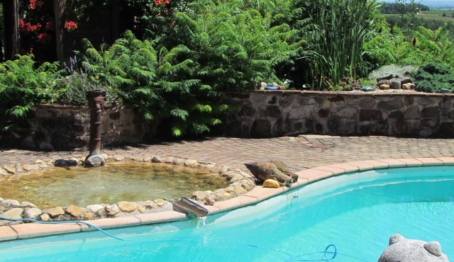 Large country house Gîte bleu vert de littré