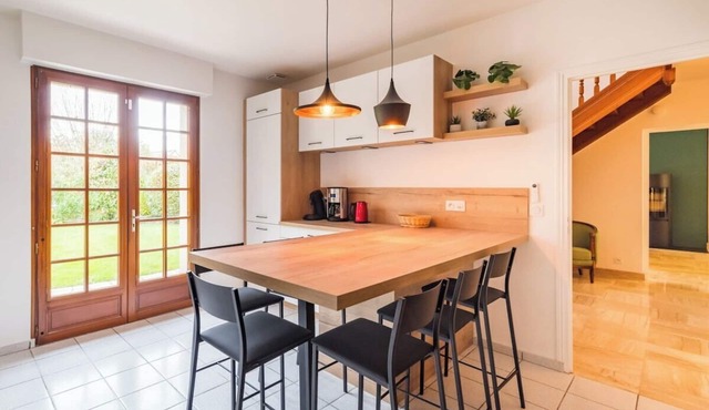 Large comfortable house for 9 people