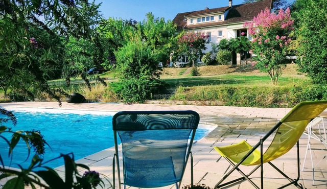 Large comfortable house on a nice plot, exceptional views