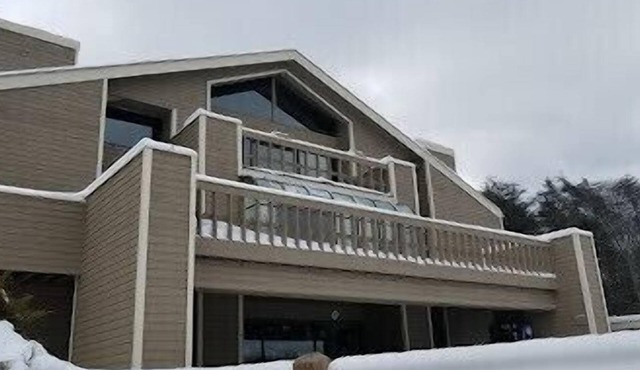 Large condo in the Poconos.