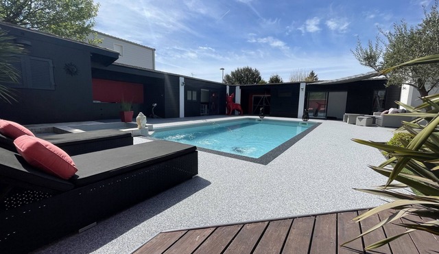 Large Contemporary Villa Rochelle/île de Ré