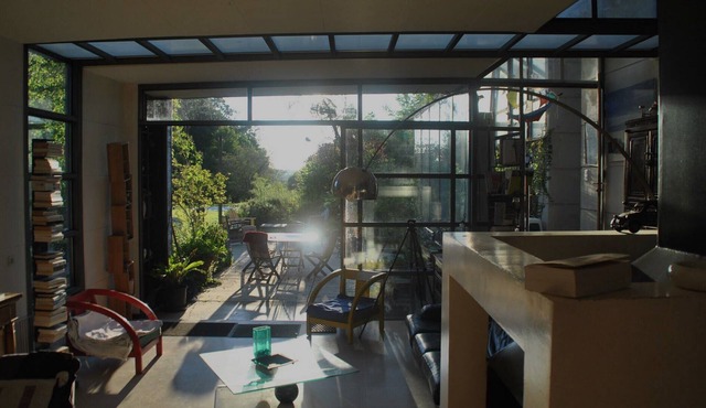 Large contemporary house with park and swimming pool
