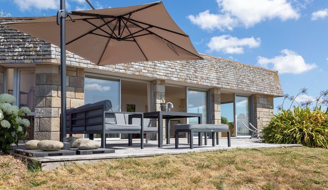 Large contemporary villa, right on the water.