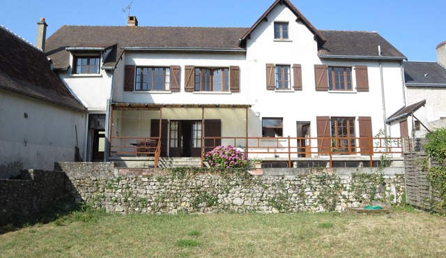 Large Cottage for 4 persons at river in an ancient small village, with terrace and garden
