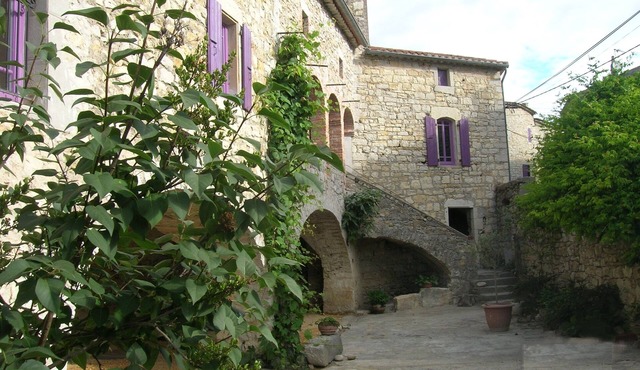 Large cottage of charm and character in southern Ardèche